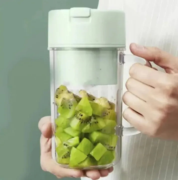 Portable USB Rechargeable Mini Blender Bottle – Personal Juicer for Smoothies & Fresh Juice